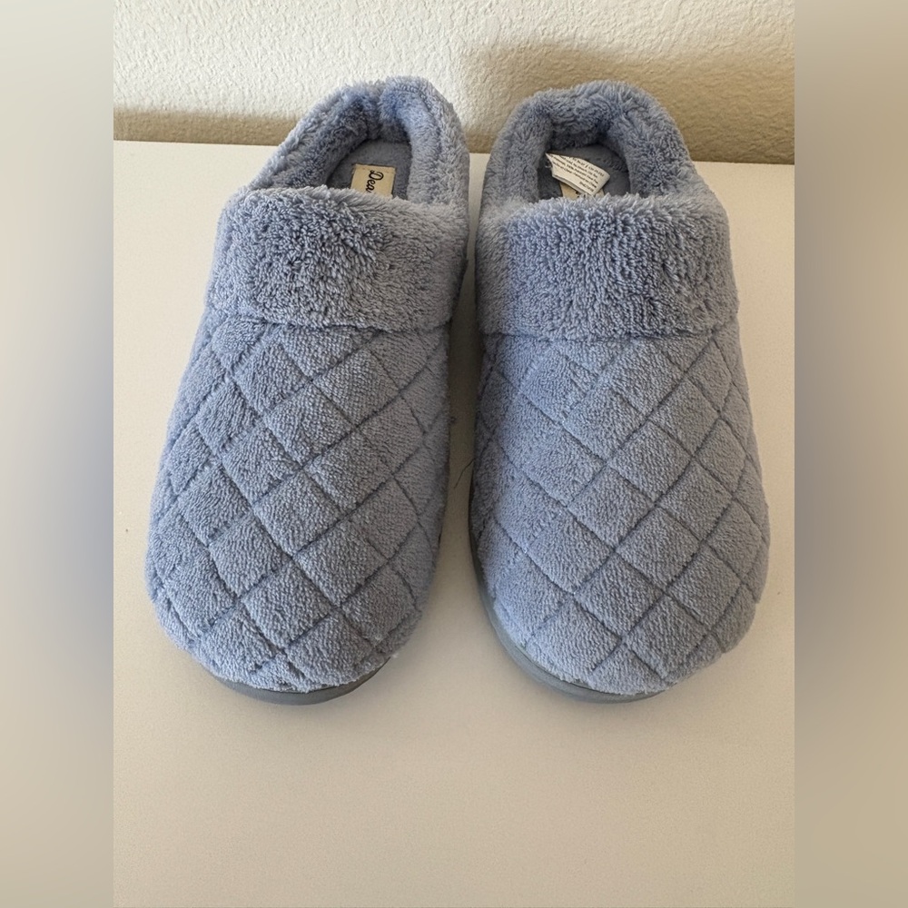 Dearfoams Slippers Blue Fuzzy size5-6
